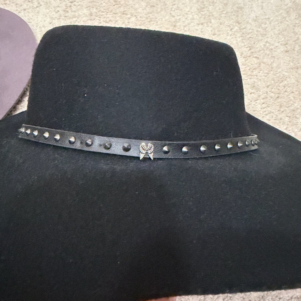 Victoria's Secret Black and Brown Hat Duo - Picture 2 of 9